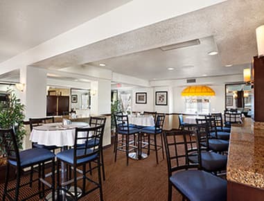 Super 8 by Wyndham Germantown/Milwaukee, Germantown, WI
