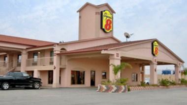 Super 8 by Wyndham Baytown/Mont Belvieu in Baytown, TX