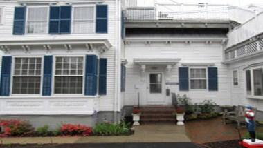 Bradford House and Motel in Provincetown, MA