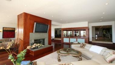 Malibu Beach House For Rent in Malibu, CA