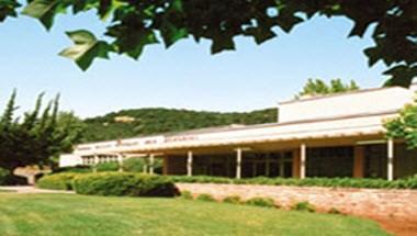 Sonoma Veterans Memorial Hall in Sonoma, CA