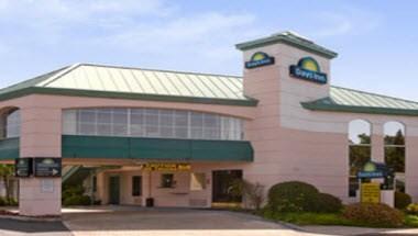 Days Inn by Wyndham Rocklin/Sacramento in Rocklin, CA