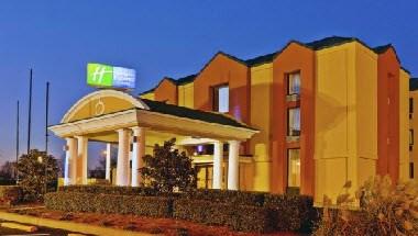 Holiday Inn Express & Suites Nashville-I-40&I-24(Spence Ln) in Nashville, TN