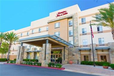 Hampton Inn & Suites Riverside/Corona East in Riverside, CA