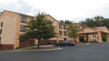 La Quinta Inn & Suites by Wyndham Snellville-Stone Mountain in Snellville, GA