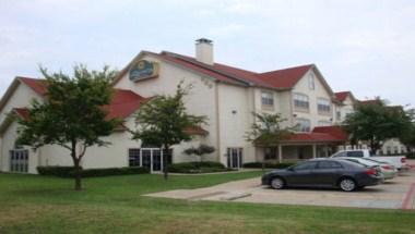 La Quinta Inn & Suites by Wyndham Rockwall in Rockwall, TX