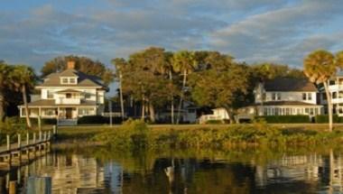 Night Swan Intracostal Bed & Breakfast in New Smyrna Beach, FL