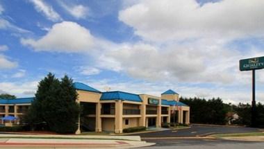 Quality Inn near Six Flags in Douglasville, GA