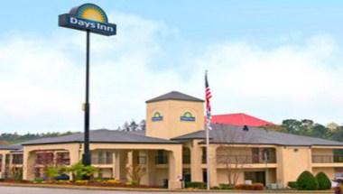 Days Inn & Suites by Wyndham Stockbridge South Atlanta in Stockbridge, GA