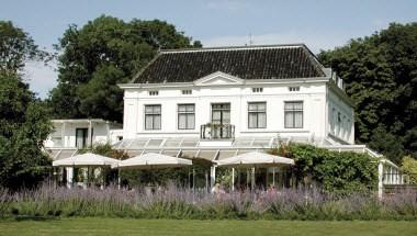 Hotel Restaurant Green White in Veere, NL