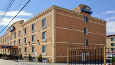 Days Inn by Wyndham Jamaica / JFK Airport in Jamaica, NY