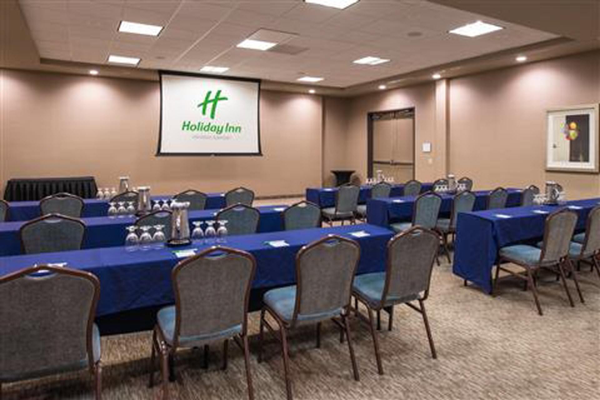 Holiday Inn Ontario Airport in Ontario, CA