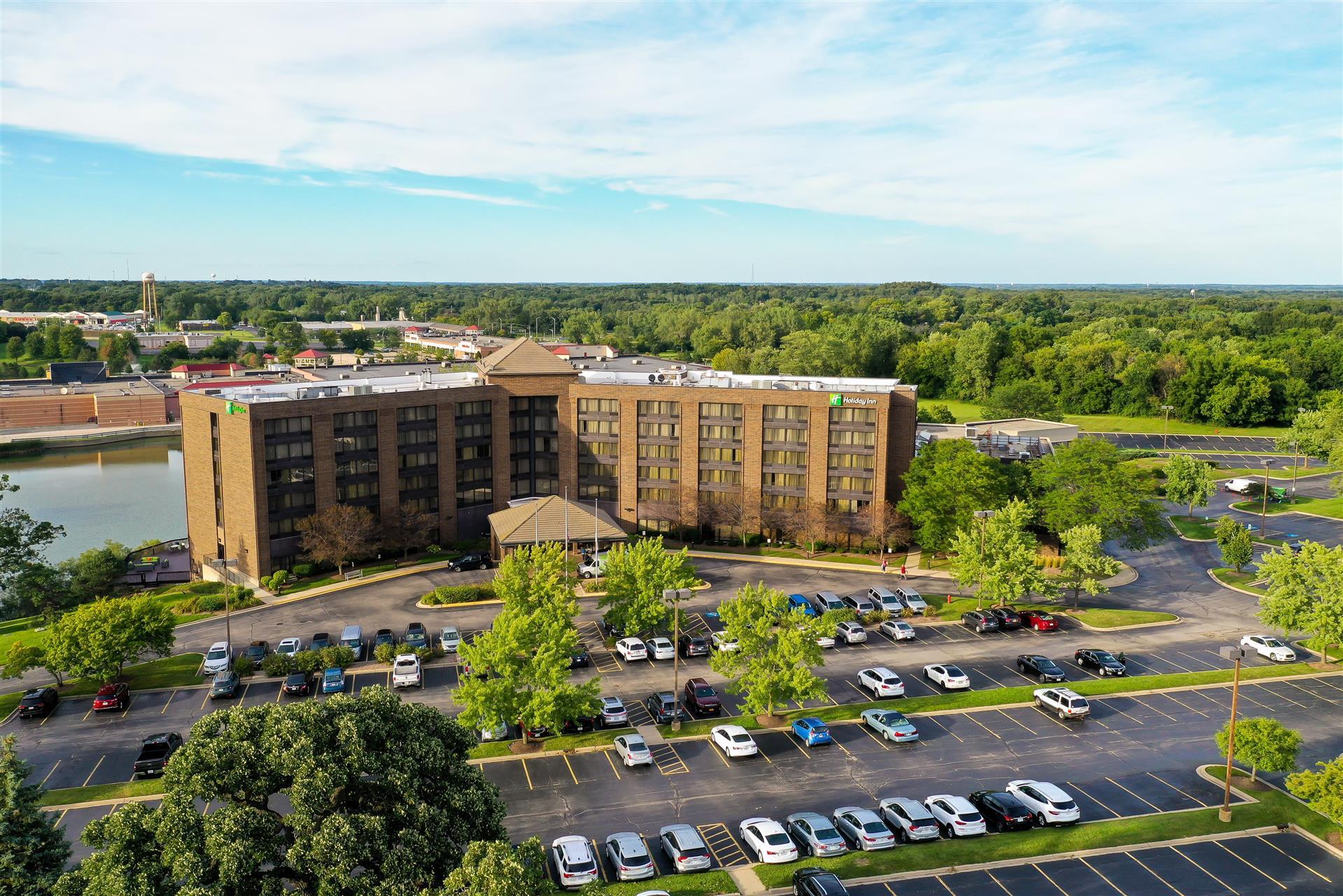 Holiday Inn Chicago NW Crystal Lk Conv Ctr in Crystal Lake, IL