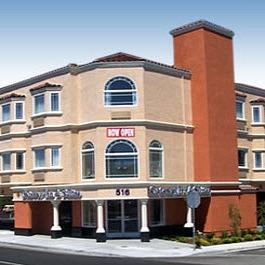 Gateway Inn & Suites Hotel in San Bruno, CA