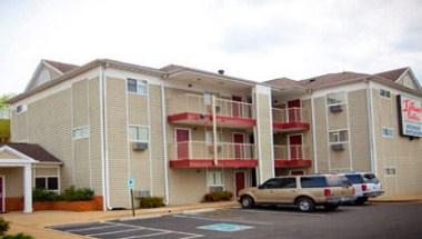 InTown Suites - Charleston Northwest I-26 in Charleston, SC