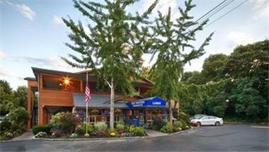 SureStay Plus by Best Western Woodbury Inn in Woodbury, NY