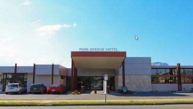 Park Avenue Hotel in Capricorn, AU