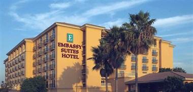 Embassy Suites by Hilton Anaheim North in Anaheim, CA