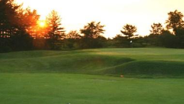 Stonewall Orchard Golf Club in Grayslake, IL