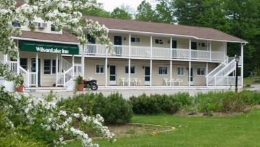 Wilson Lake Inn & Suites in Wilton, ME