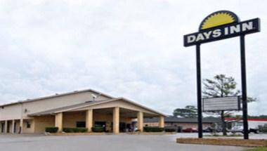 Days Inn by Wyndham Bastrop in Bastrop, TX