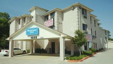 Rodeway Inn Carrollton I-35E in Carrollton, TX