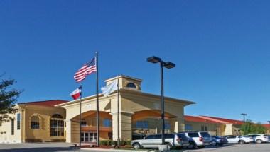 La Quinta Inn & Suites by Wyndham Dallas - Las Colinas in Irving, TX