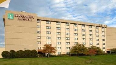 Embassy Suites by Hilton Chicago Schaumburg Woodfield in Schaumburg, IL