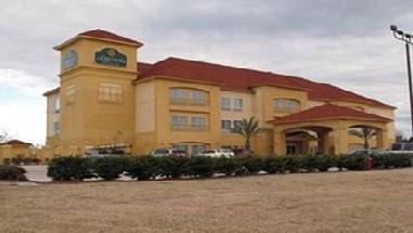 La Quinta Inn & Suites by Wyndham Bay City in Bay City, TX