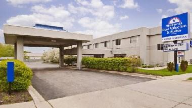 Americas Best Value Inn & Suites Waukegan Gurnee in Waukegan, IL