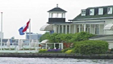 Hotel-Restaurant 's Molenaarsbrug in Alphen aan den Rijn, NL