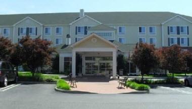 Hilton Garden Inn Westbury in Westbury, NY