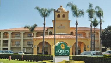 La Quinta Inn & Suites by Wyndham Orange County Airport in Santa Ana, CA