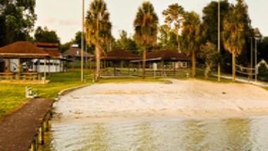 Bear Lake Clubhouse in Apopka, FL