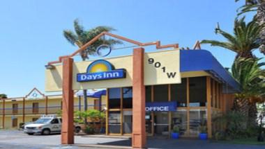 Days Inn by Wyndham Los Angeles LAX/VeniceBch/Marina DelRay in Los Angeles, CA