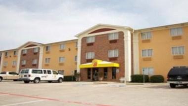 Super 8 by Wyndham Bedford DFW Airport West in Bedford, TX