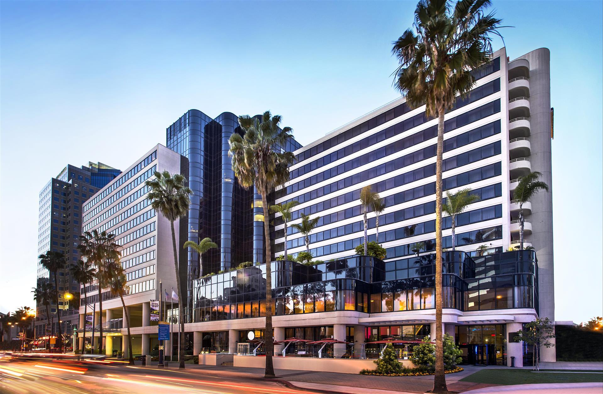 Marriott Long Beach Downtown in Long Beach, CA