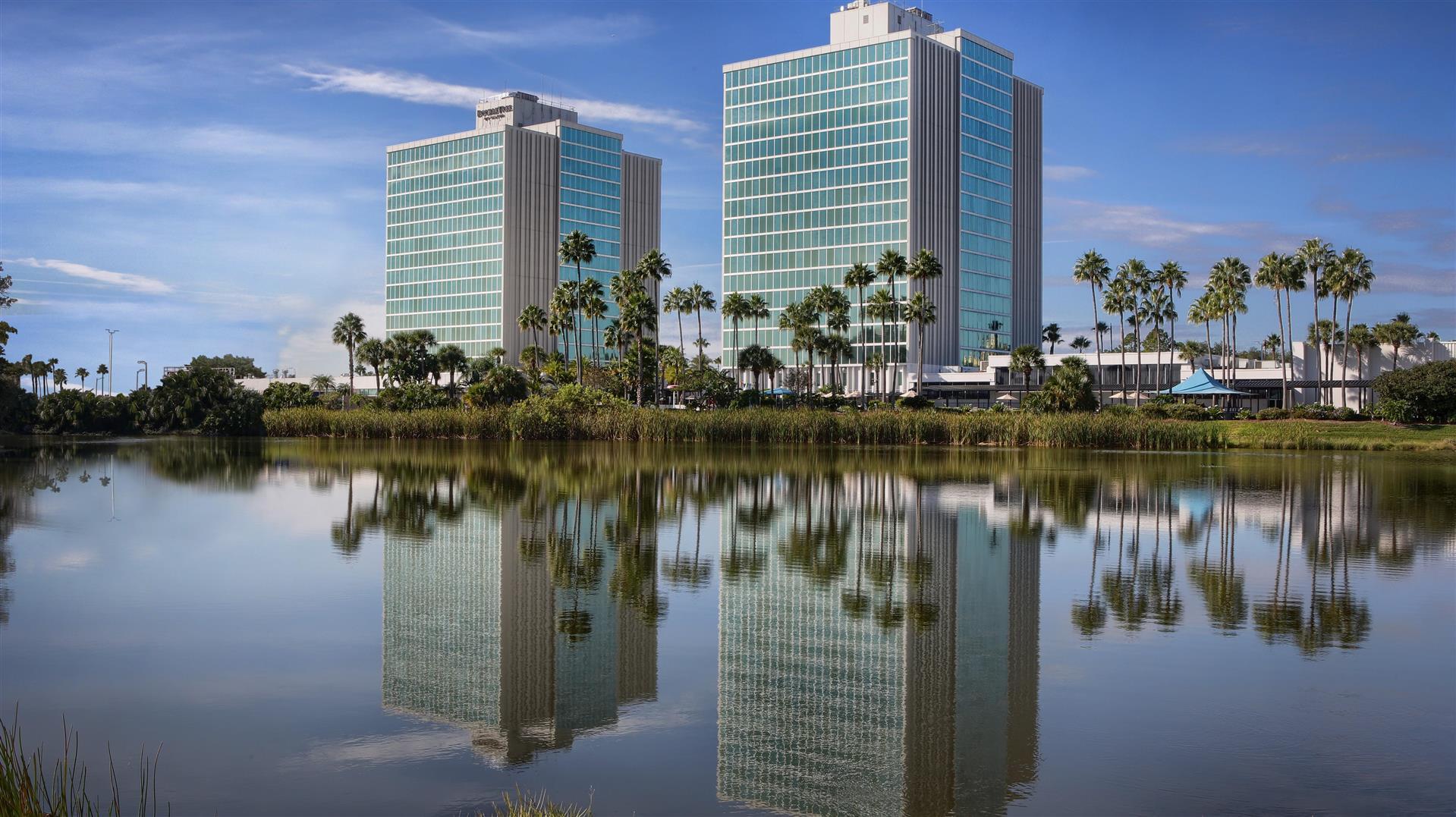 DoubleTree by Hilton Hotel at the Entrance to Universal Orlando in Orlando, FL