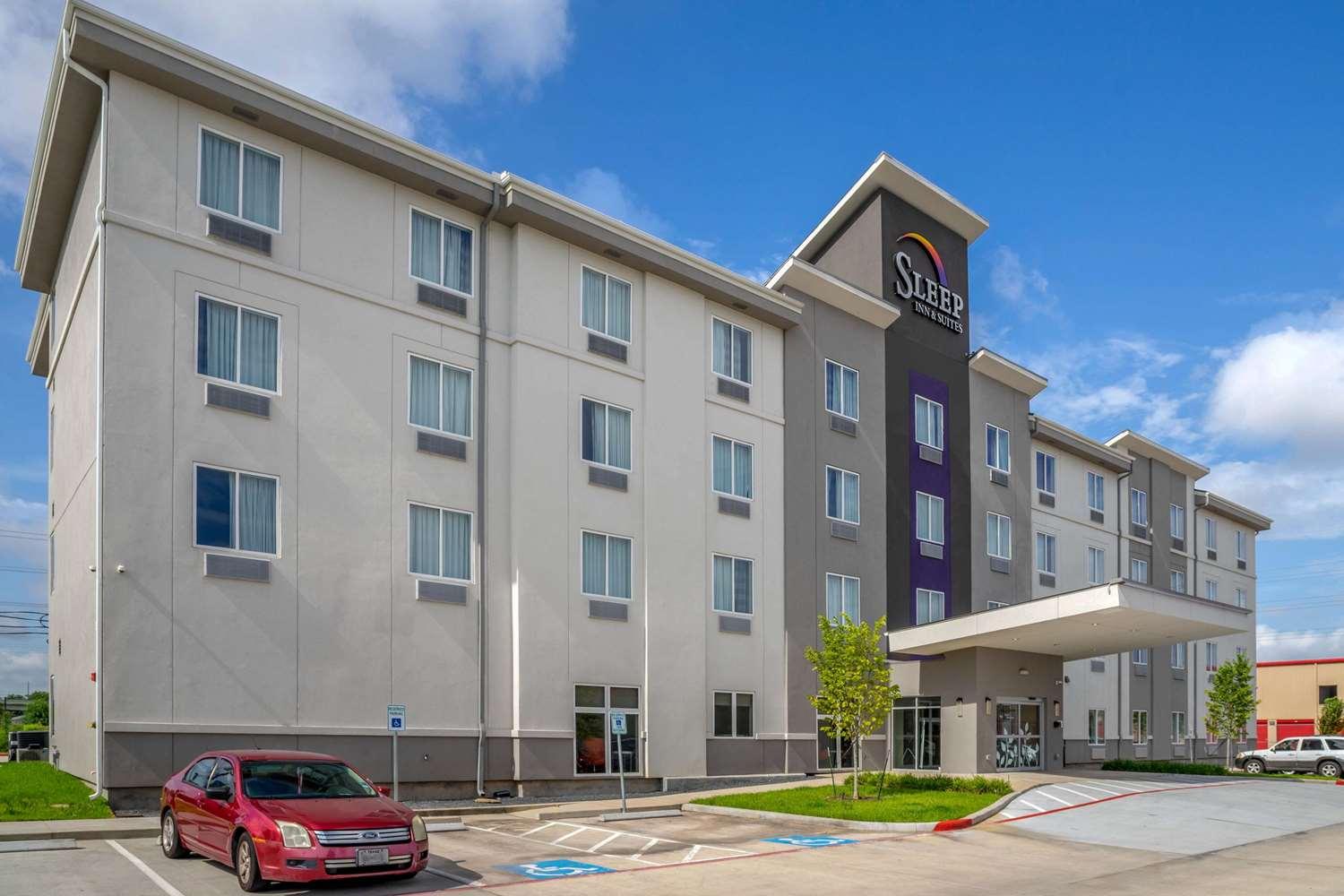Sleep Inn and Suites Houston image