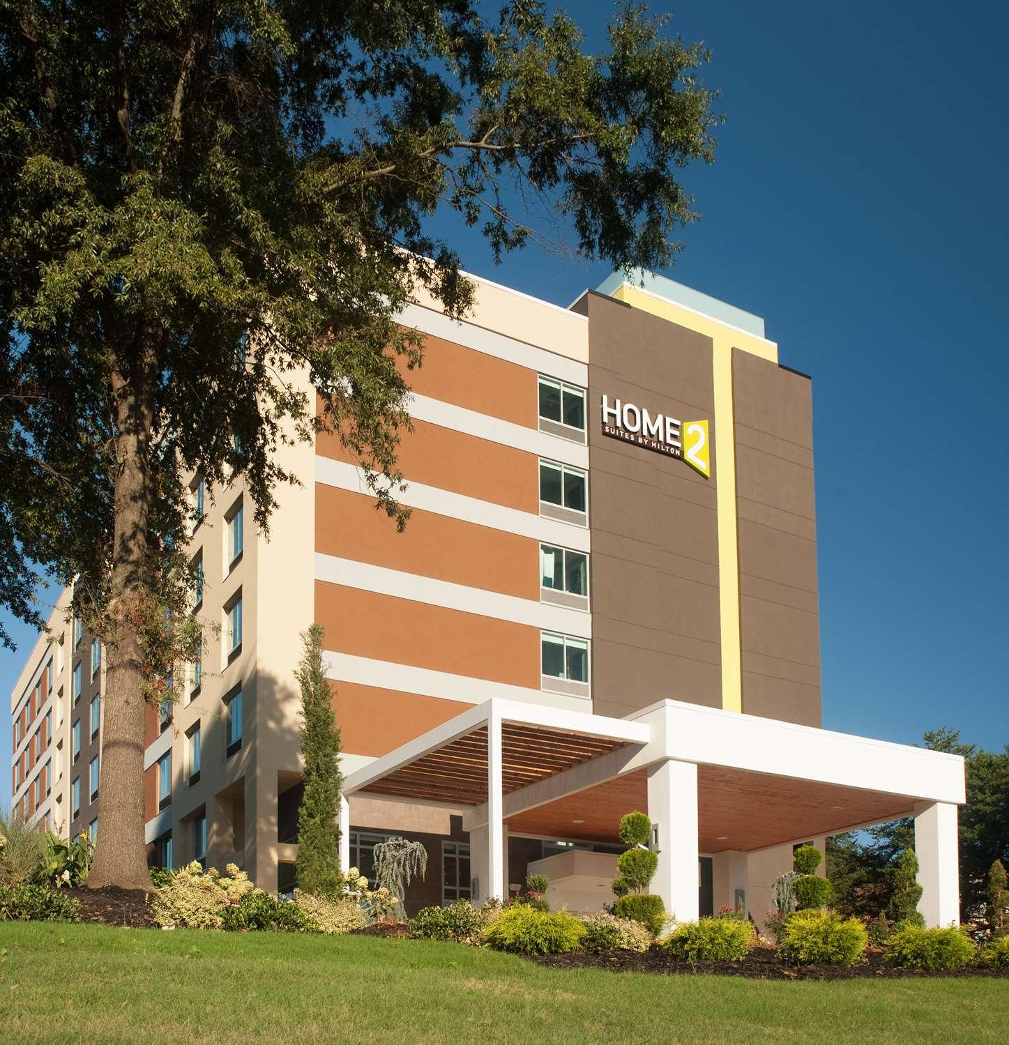 Home2 Suites by Hilton Atlanta Perimeter Center image