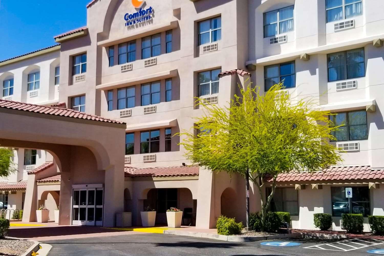 Comfort Inn and Suites Tempe in Tempe, AZ