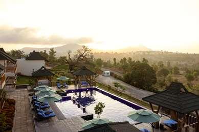 Nashik, IN 的 Radisson Resort Hatgad Saputara