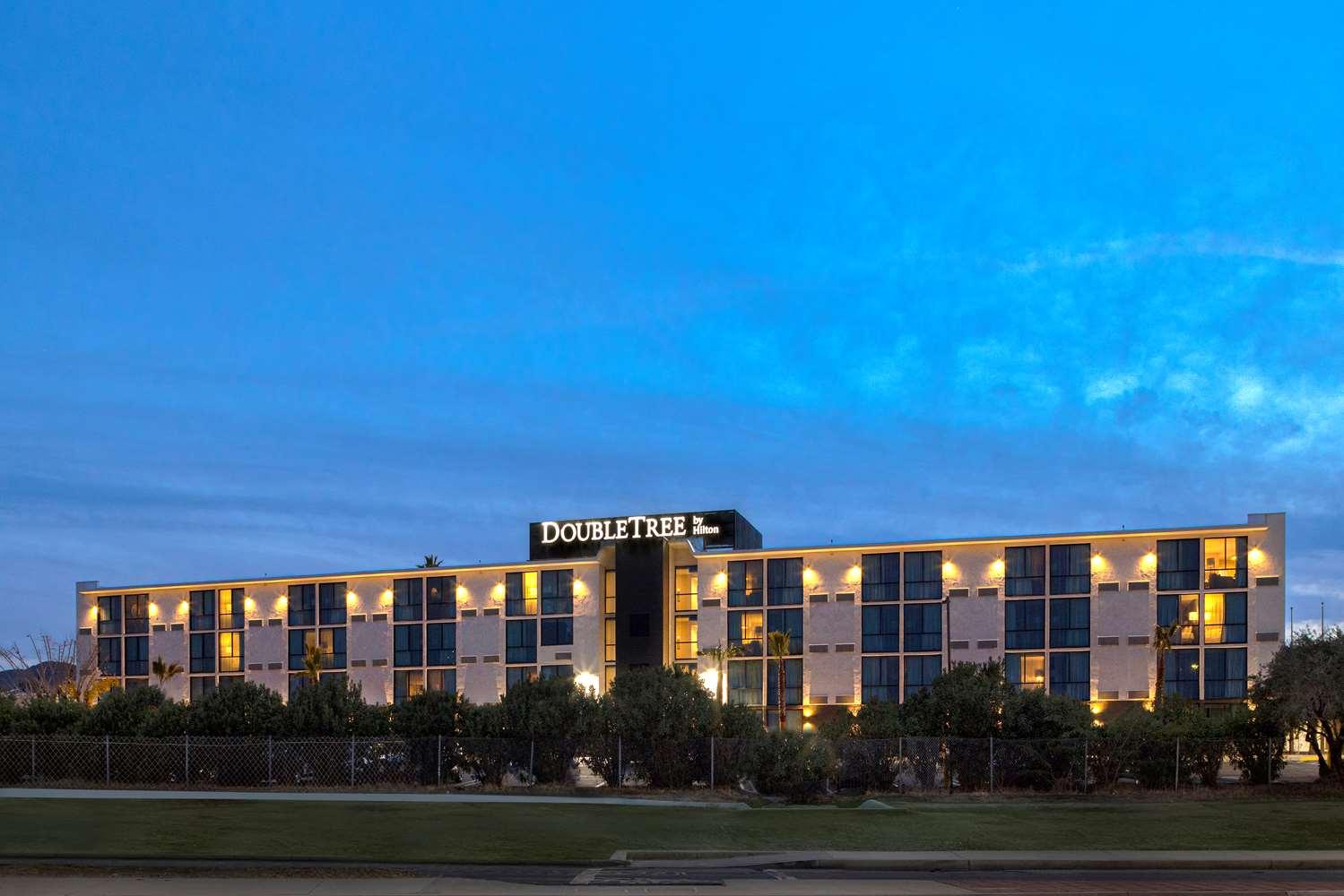 DoubleTree by Hilton Palmdale image