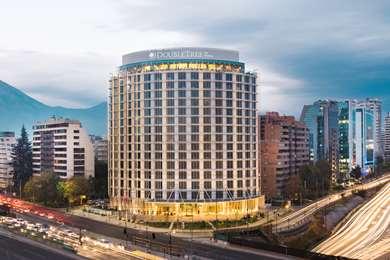 DoubleTree by Hilton Santiago Kennedy i Santiago, CL
