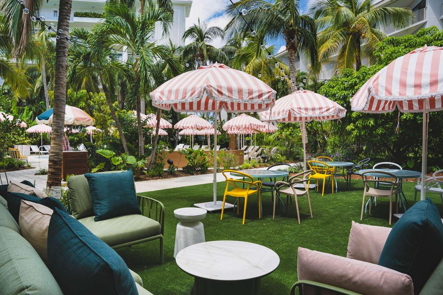 Hampton by Hilton Grand Cayman Seven Mile Beach image