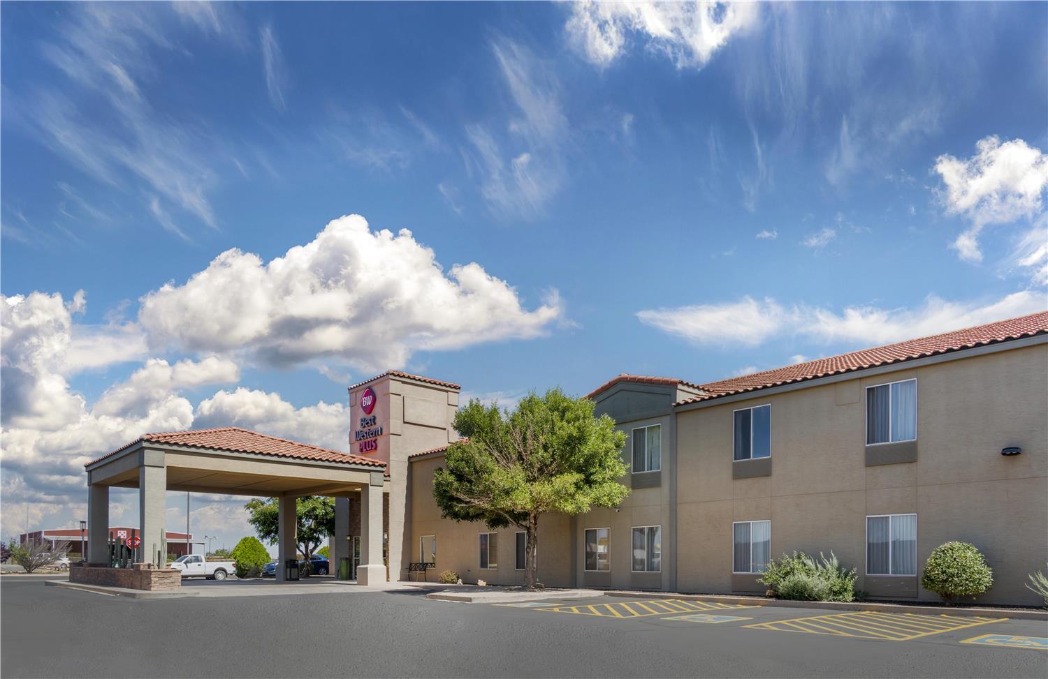 Best Western Plus Winslow Inn image