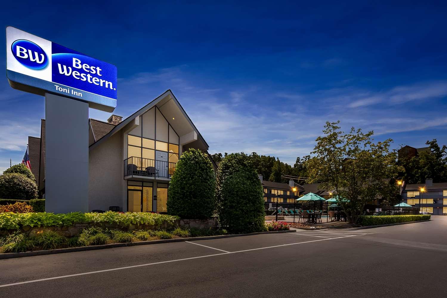 Best Western Toni Inn in Pigeon Forge, TN