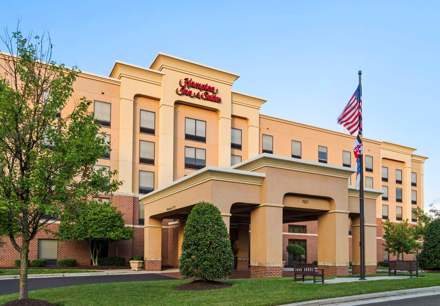 Hampton Inn & Suites Arundel Mills/Baltimore image