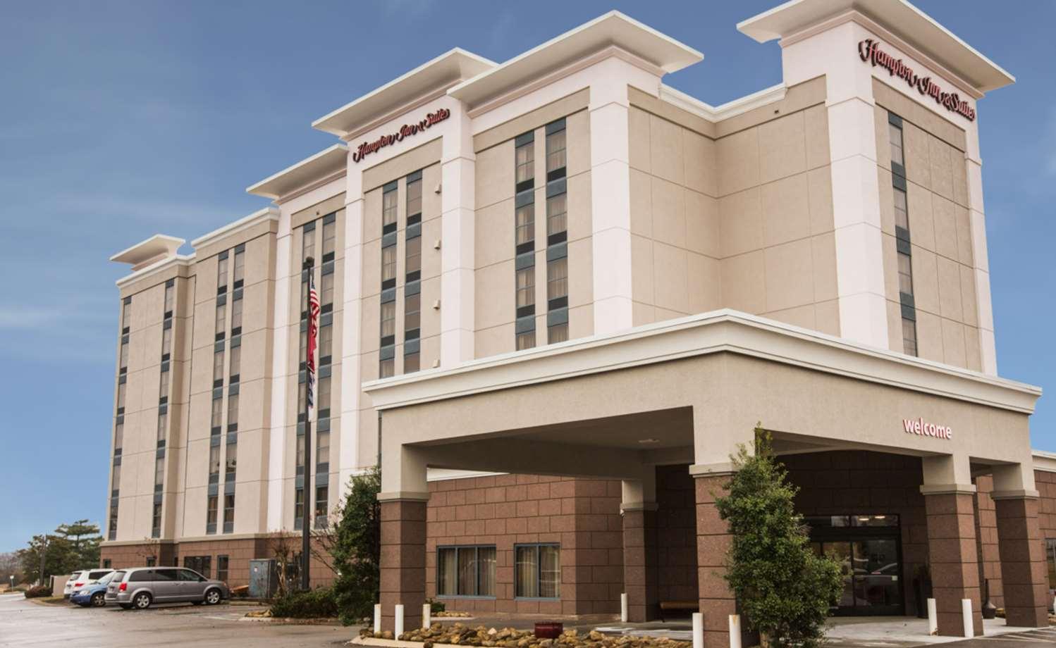 Hampton Inn & Suites Nashville-Airport in Nashville, TN