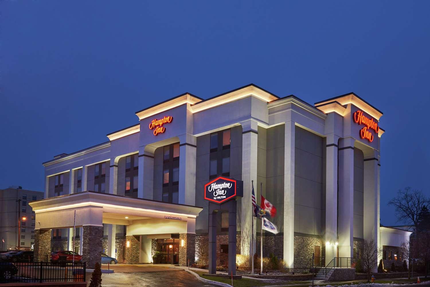 Hampton Inn Niagara Falls in Niagara Falls, NY